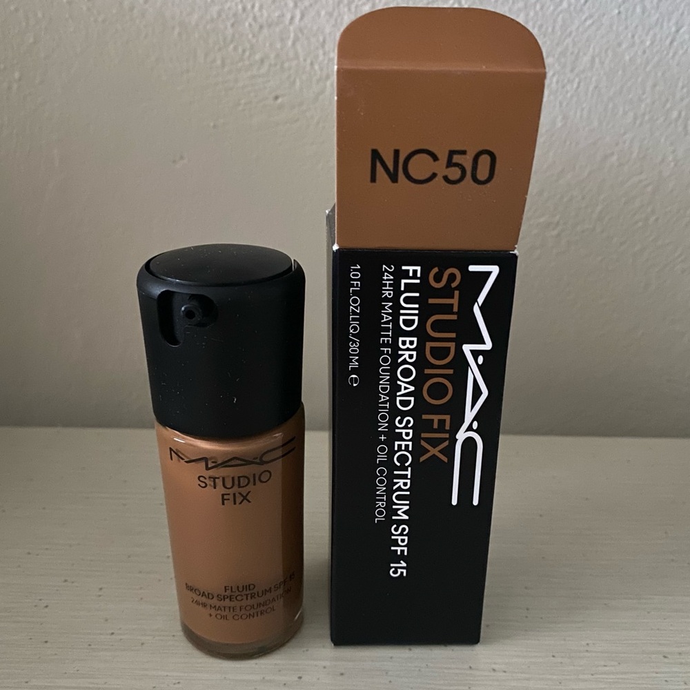 MAC Studio Fix Fluid NC50
